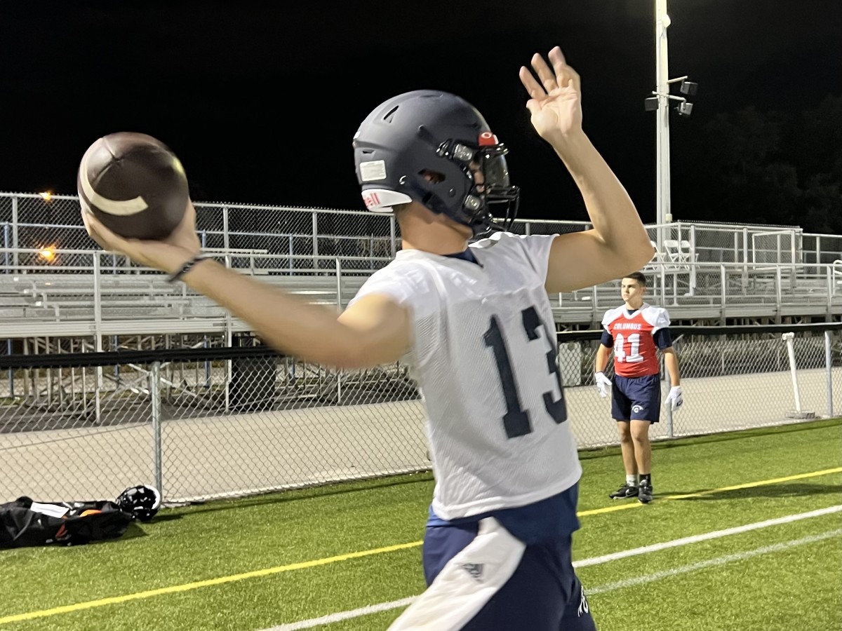 Adrian Posse Quarterback Miami (Fla.) Columbus - 2024